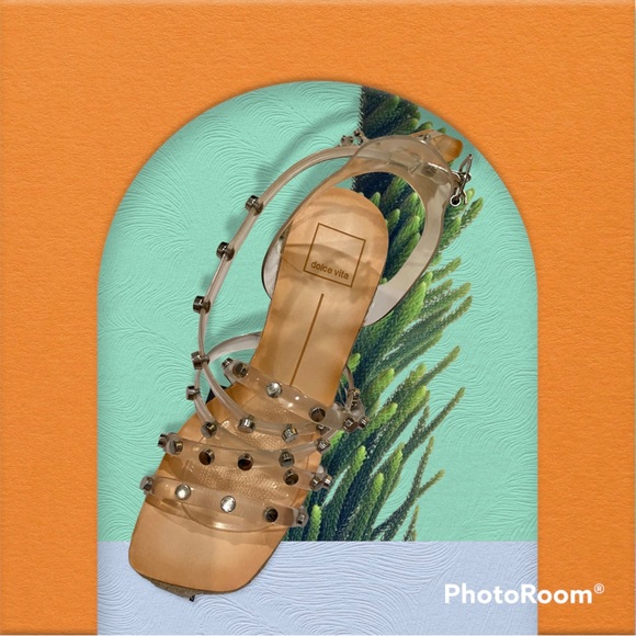 Gorgeous Dolce Vita Maxton Espadrille
Wedge Sandal 😍 - Picture 3 of 15